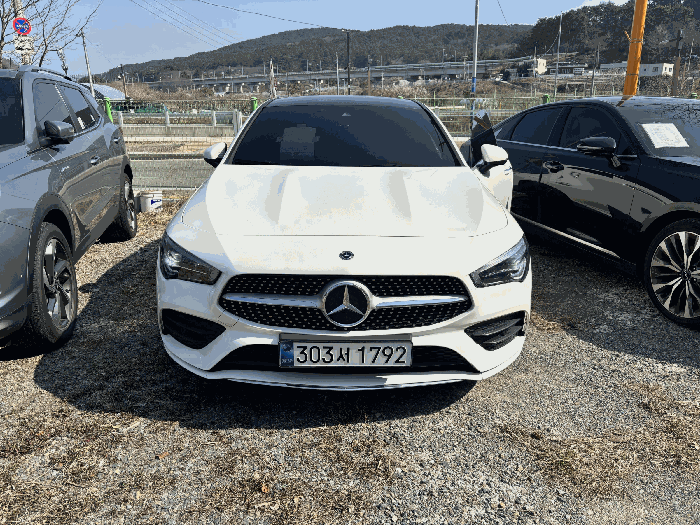 CLA-클래스 사진