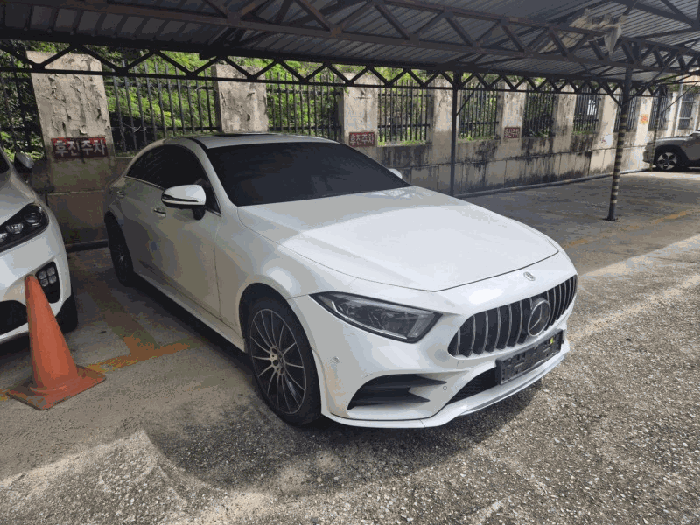 CLS-클래스 사진